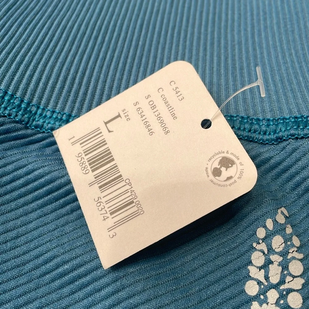 FREE PEOPLE Free Throw Cropped Leggings - Picture 9 of 10